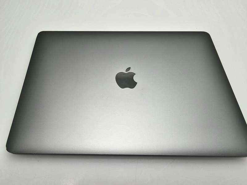 MacBook Air "M1" 8CPU/8GPU 13-Inch 8GB RAM 256GB SSD Bright Spot (2020) Space Grey