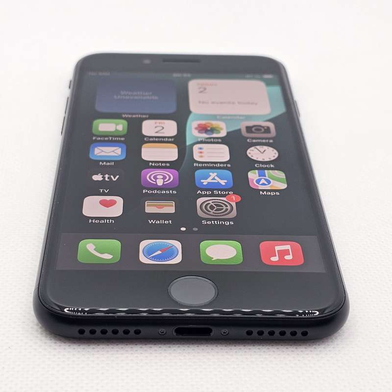 iPhone SE 2020 64GB Black (3 Month Warranty)