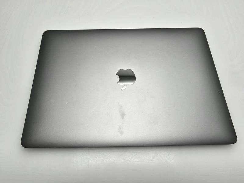 MacBook Air "Core i5" 13-Inch 8GB RAM 128GB SSD (2019) Space Gray