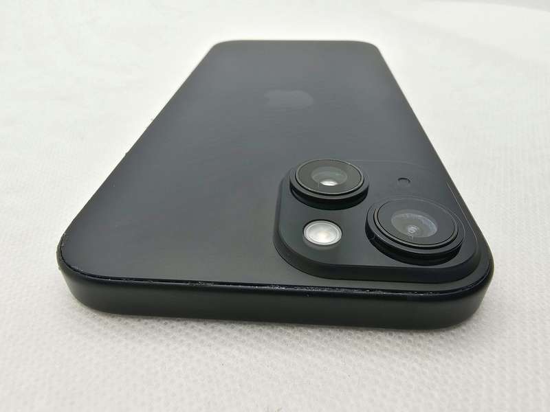 iPhone 15 128GB Black (12 Month Warranty)