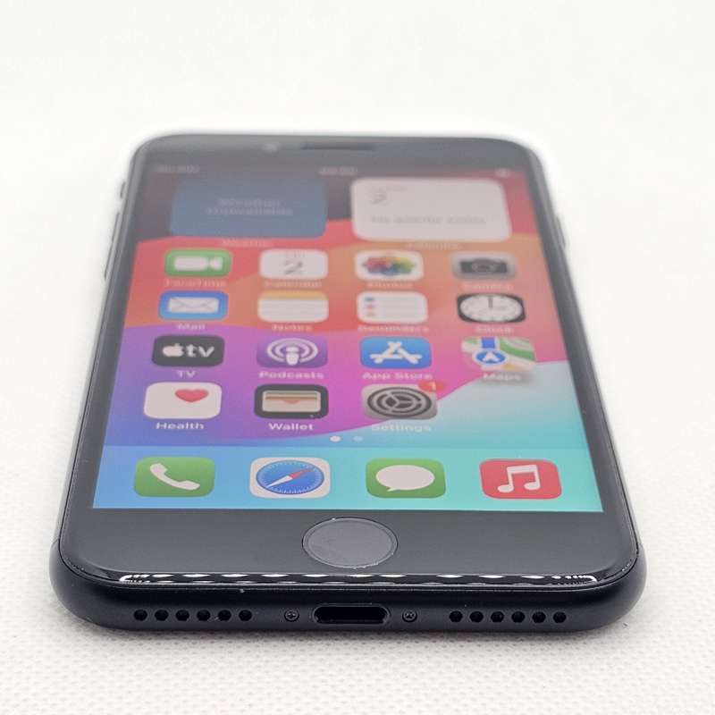 iPhone SE 2022 64GB Midnight (6 Month Warranty)