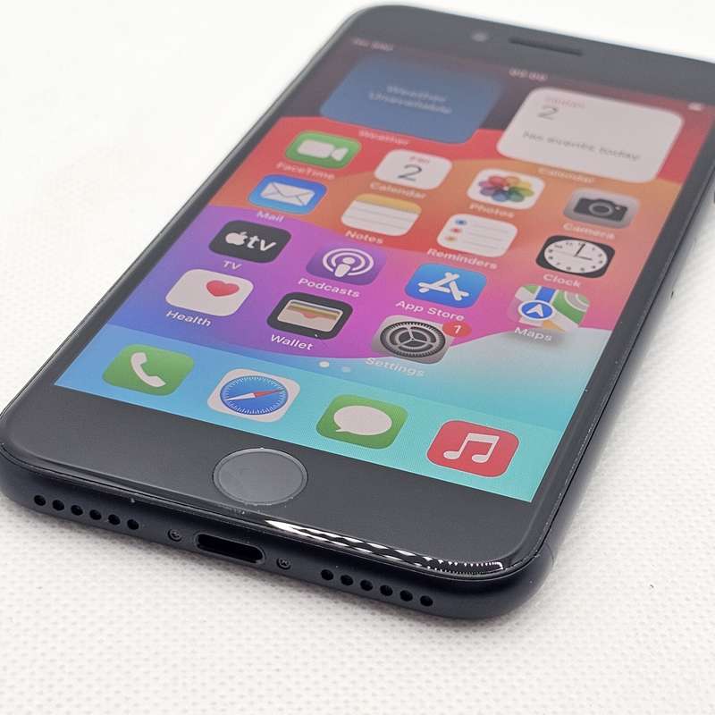 iPhone SE 2022 64GB Midnight (6 Month Warranty)