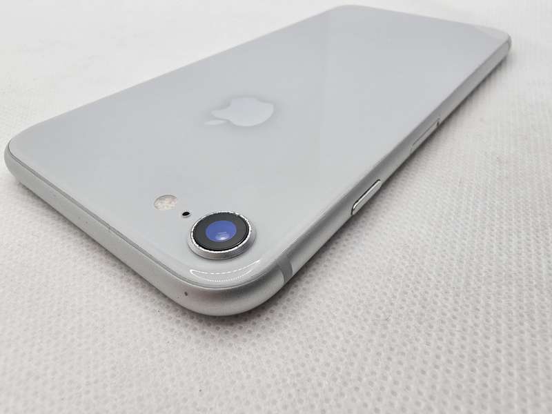 iPhone 8 64GB Minor Bright Spots Silver