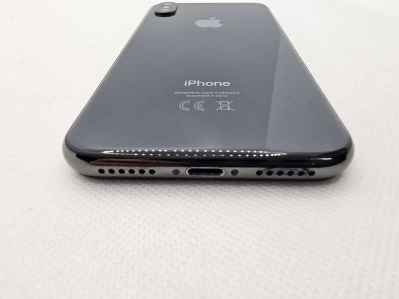 iPhone X 64GB |No Face ID| LCD Burn| Black (3 Month Warranty)