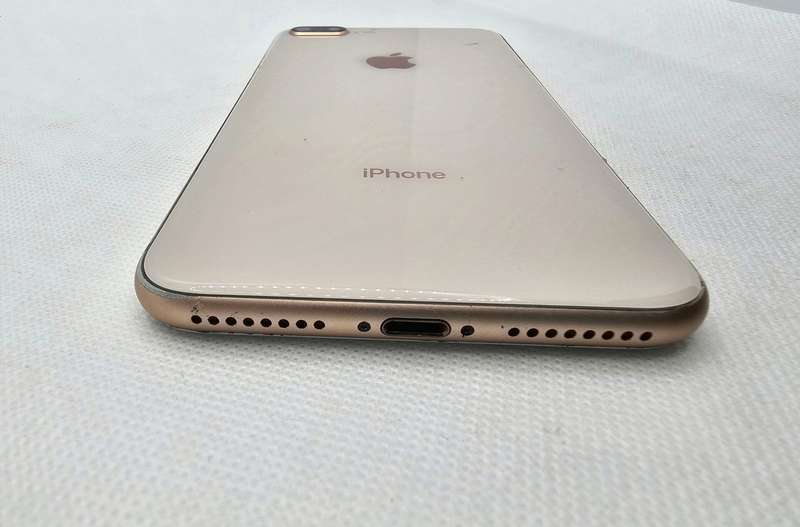iPhone 8 Plus 64GB Pressure Mark| Bright Spot Rose Gold (3 Month Warranty)