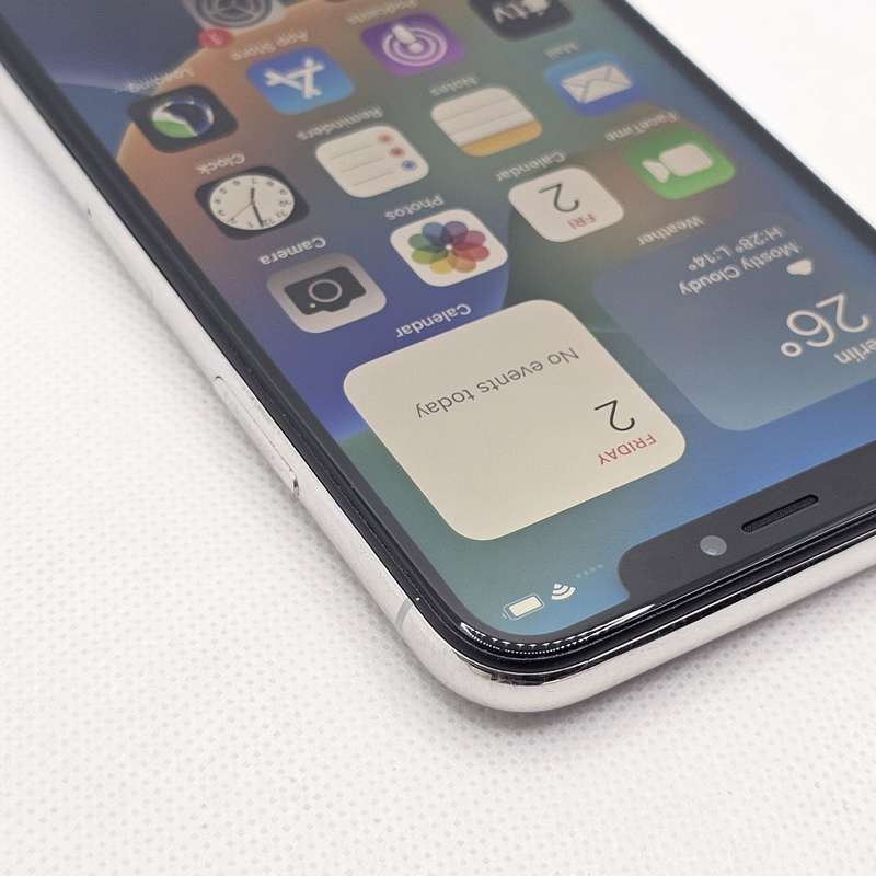 iPhone X 64GB Silver (3 Month Warranty)