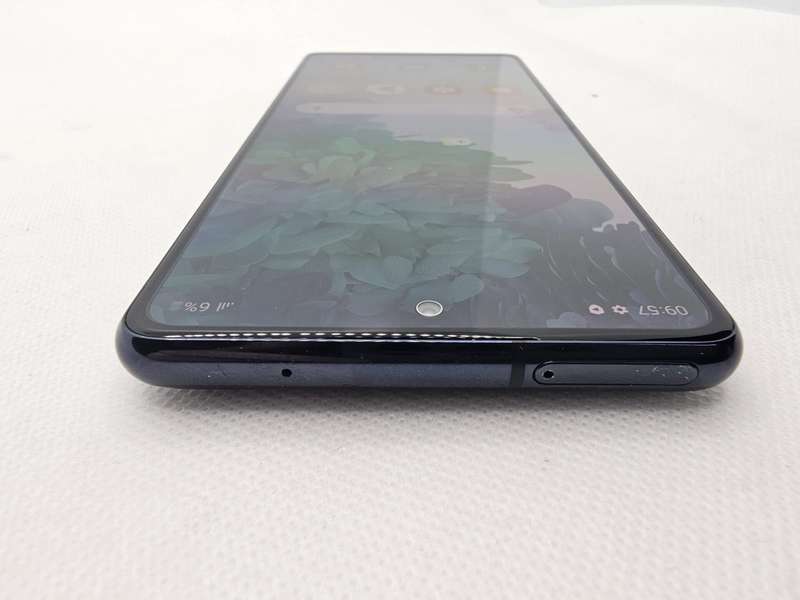 Samsung Galaxy S20 FE 128GB No Fingerprint ID Navy Blue (3 Month Warranty)