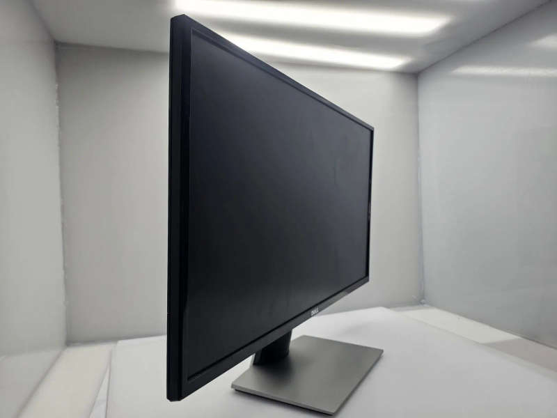 Dell Monitor SE2717H 27-Inch Black