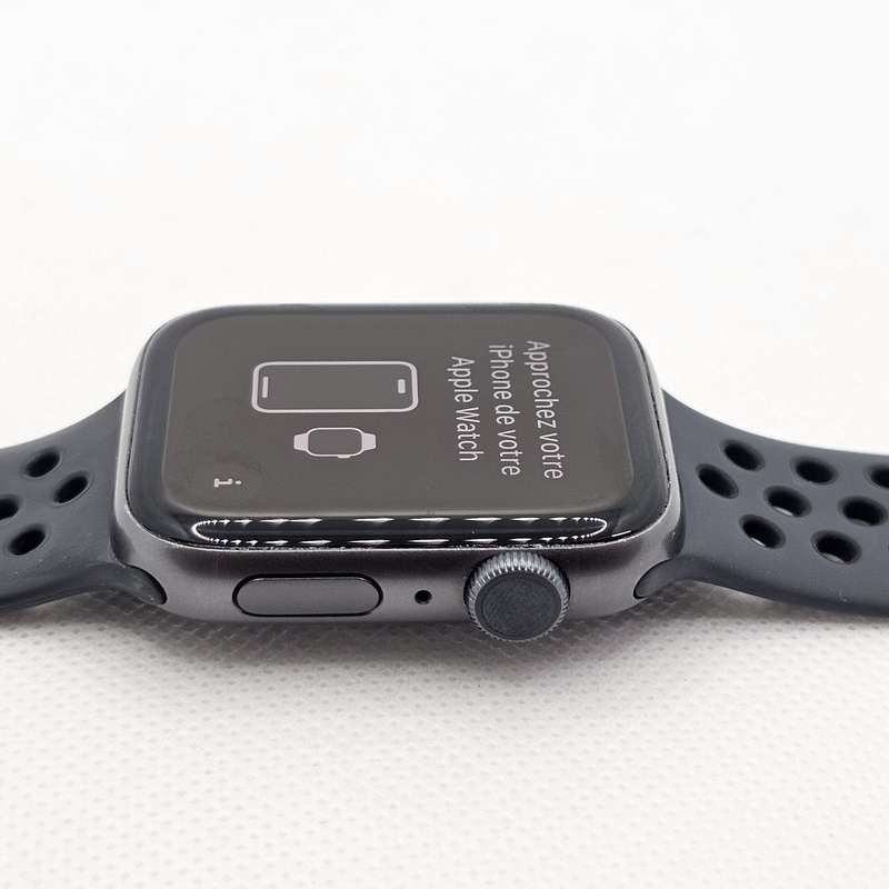 Apple Watch Series 5 Nike Plus 44mm GPS Only Space Grey (3 Month Warranty)