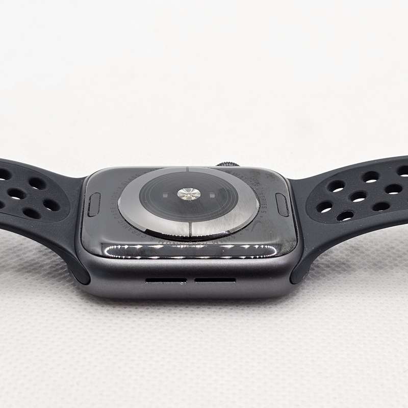 Apple Watch Series 5 Nike Plus 44mm GPS Only Space Grey (3 Month Warranty)