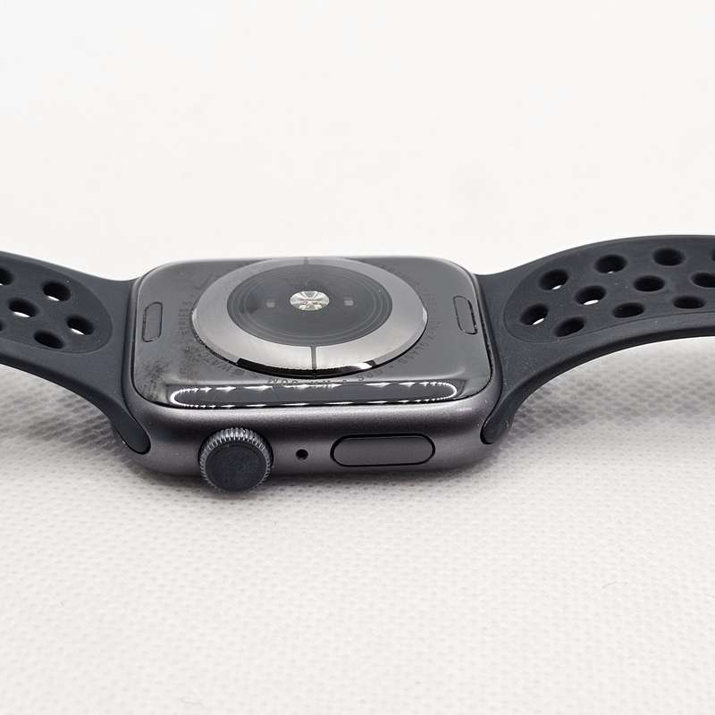 Apple Watch Series 5 Nike Plus 44mm GPS Only Space Grey (3 Month Warranty)