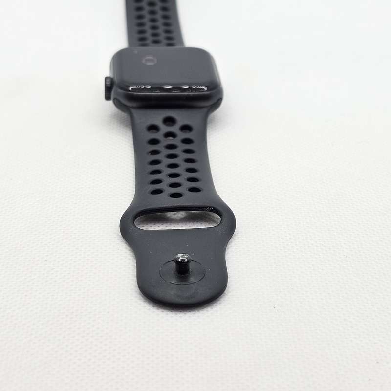 Apple Watch SE 1st Gen Nike 40mm GPS Only Space Grey (3 Month Warranty)