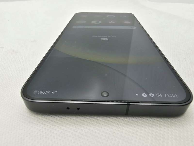 Samsung Galaxy S24 256GB Dual Sim Black (12 Month Warranty) Mint Condition