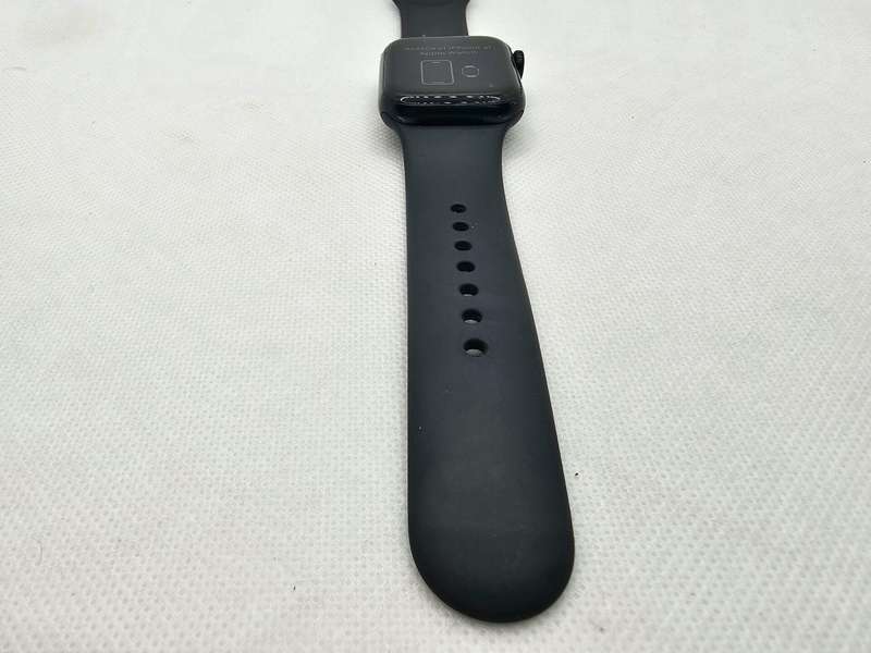 Apple Watch SE 2 (GPS Only) 40mm Space Gray