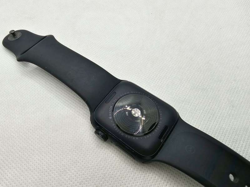 Apple Watch SE 2 (GPS Only) 40mm Space Gray