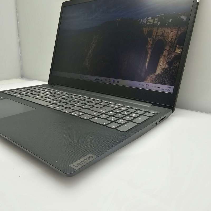 Lenovo IDEAPAD S145-15IGM 8GB DDR4 512GB SSD