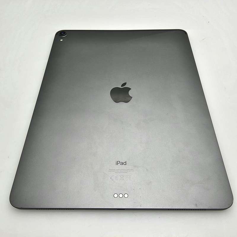 iPad Pro 12.9-Inch (Wifi Only) 3rd Gen 64GB No Face ID And Screen Damage Space Grey