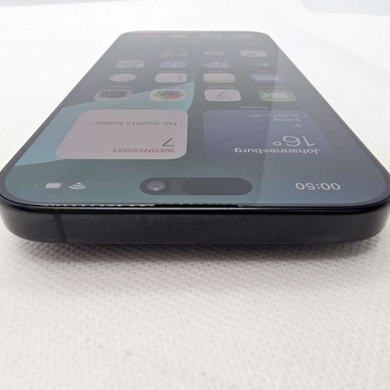 iPhone 16 Pro max 256GB Titanium Black + Screen Protector Bundle Value (12 Month Warranty)