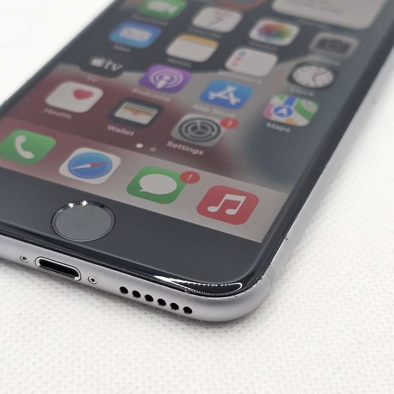 iPhone 6s 16GB Space Gray