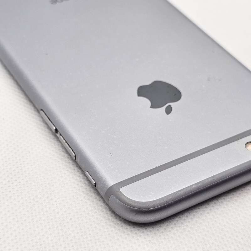 iPhone 6s 16GB Space Gray