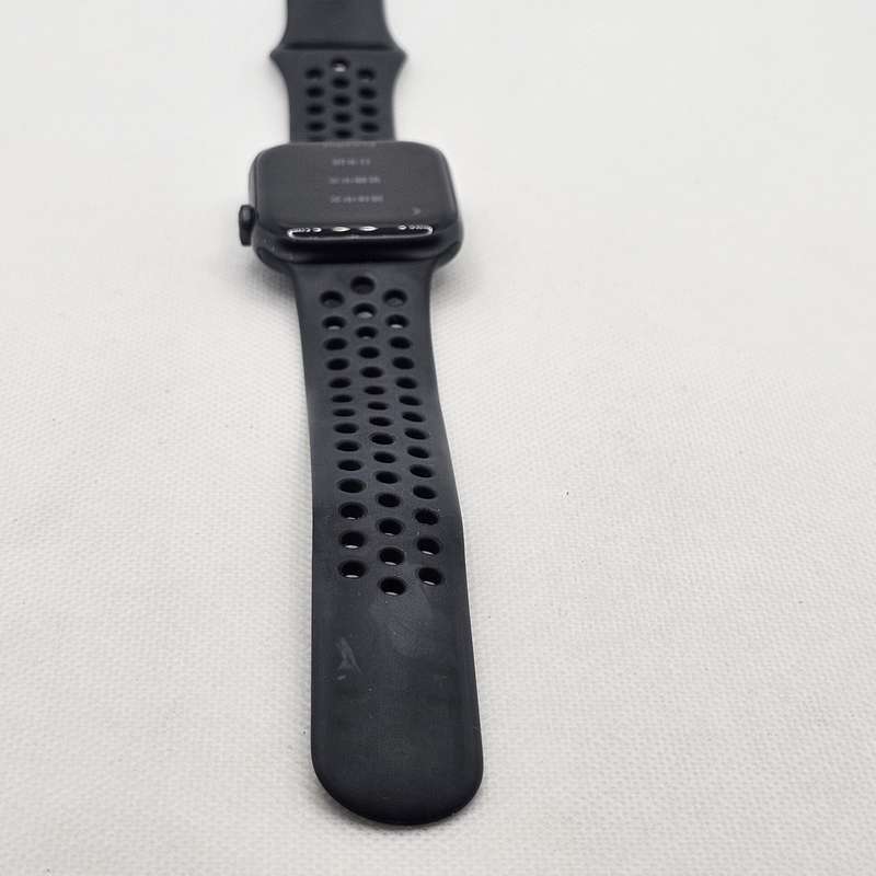 Apple Watch Series 6 44mm LTE Space Gray (3 Month Warranty)  With Black Nike Straps