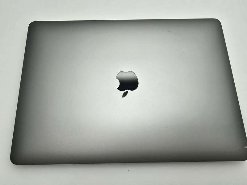 MacBook Air 13-Inch (Late 2018)  Core i5 | 8GB RAM | 128GB SSD | Silver | Tight Hinges  B G...