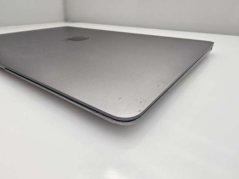 MacBook Air 13-Inch (Late 2018)  Core i5 | 8GB RAM | 128GB SSD | Silver | Tight Hinges  B G...
