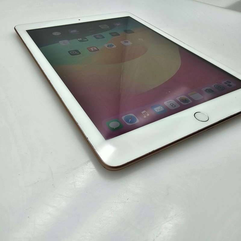 iPad 9.7-Inch 6th Gen (Wifi Only) Rose Gold No Touch ID