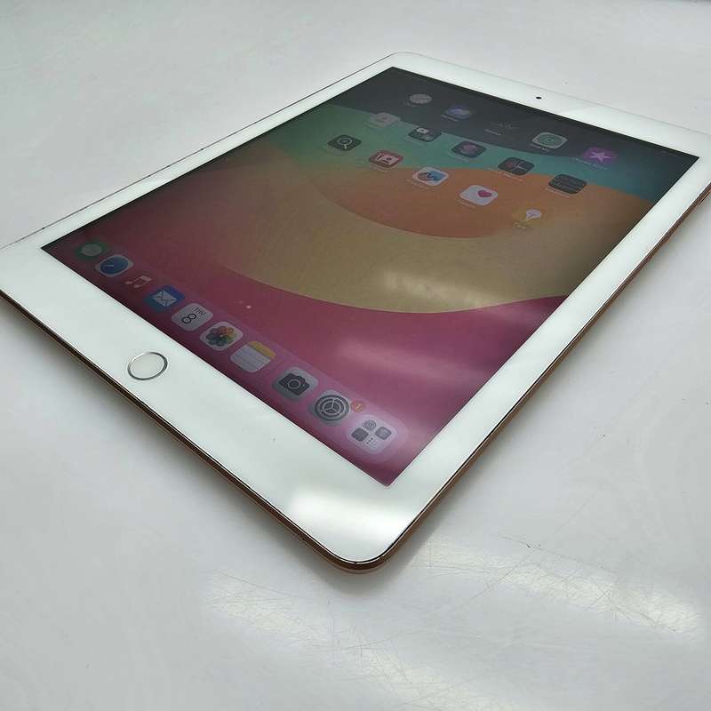 iPad 9.7-Inch 6th Gen (Wifi Only) Rose Gold No Touch ID