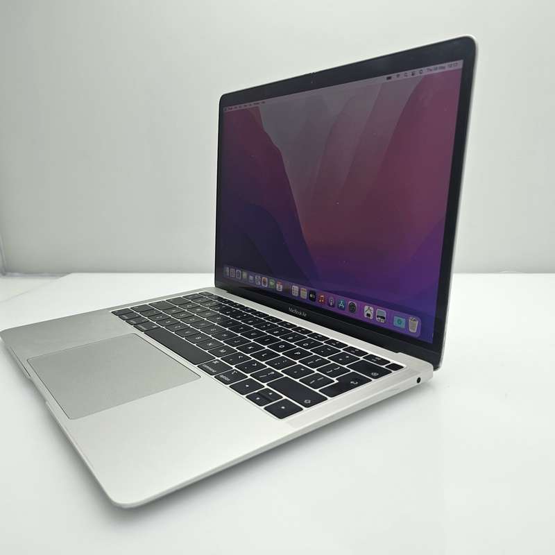 MacBook Air 13" (2019)  Core i5 | 8GB RAM | 128GB SSD | True Tone | Webcam Faulty  B Grade