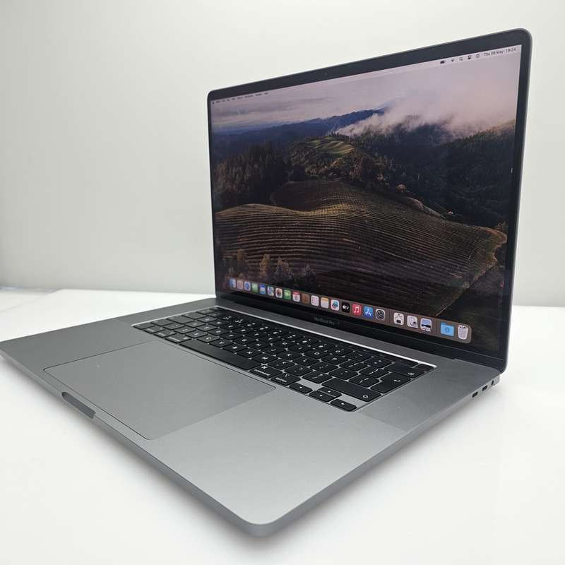 MacBook Pro "Core i7" 16-Inch 16GB RAM 512GB SSD (2019) No Camera| No TouchBar Space Grey