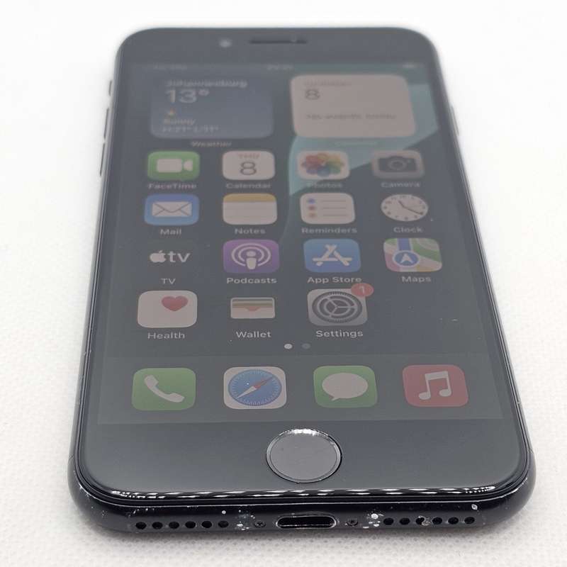 iPhone SE 2020 64GB Cracked Home Button Black (3 Month Warranty)