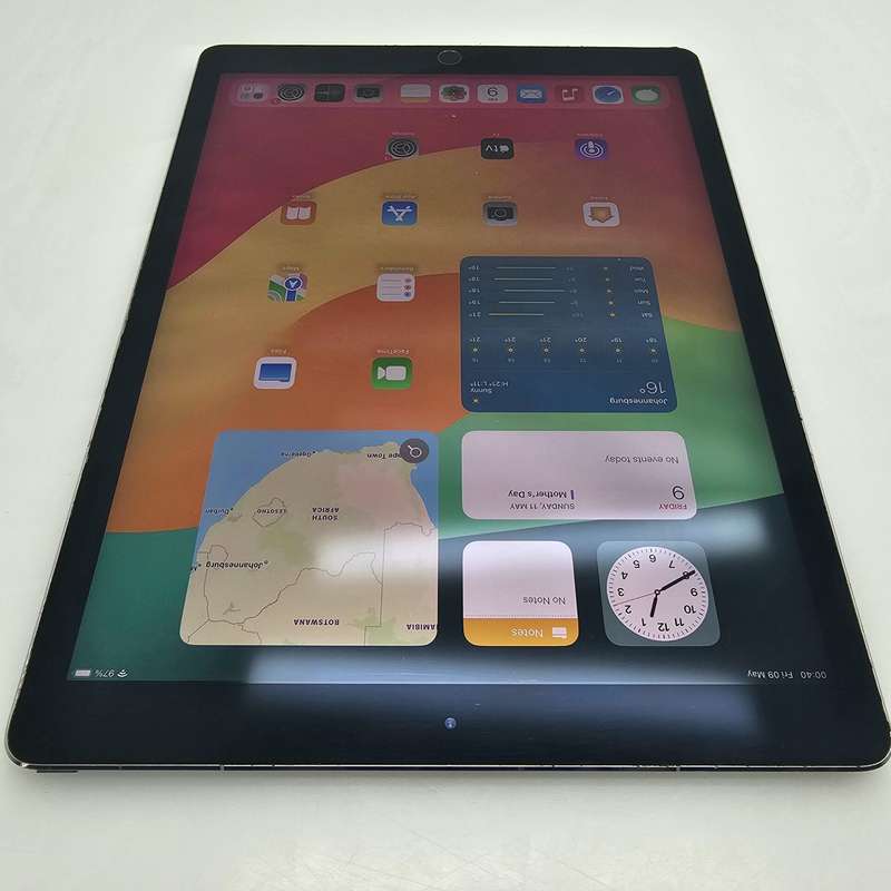 iPad Pro 12.9-Inch 2nd Gen 256GB (Wifi/Cellular) No Touch ID| Screen Damage Space Grey