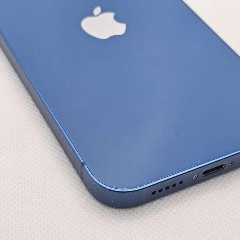 iPhone 13 256GB Blue (6 Month Warranty) + Screen Protector Bundle Value: R200