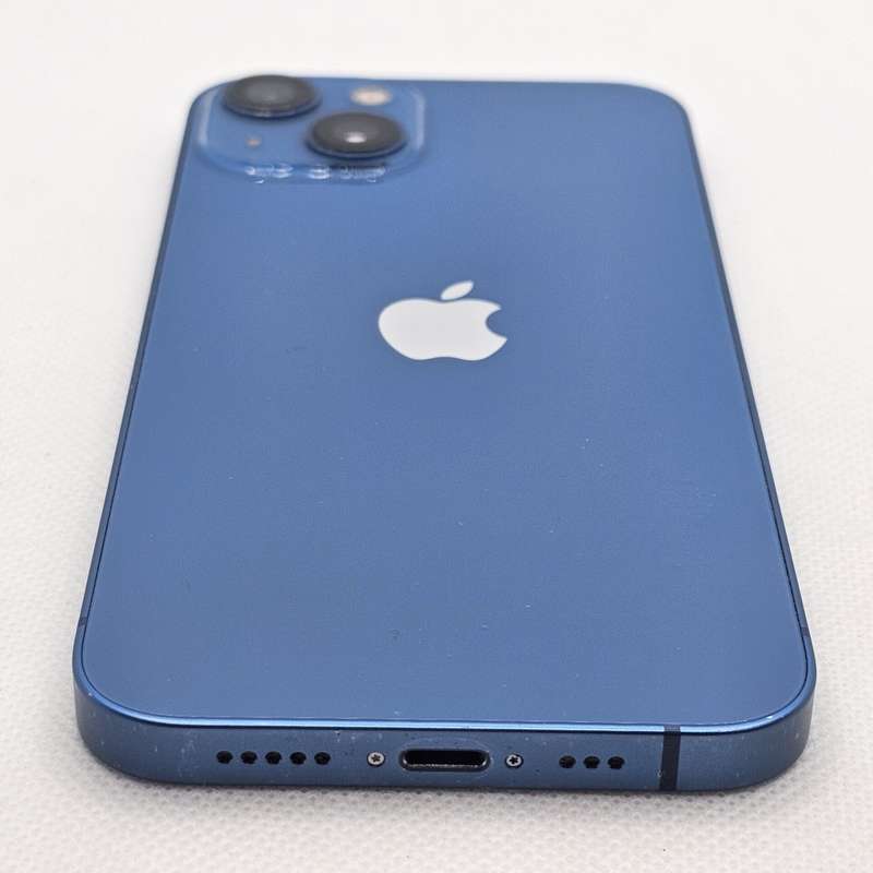 iPhone 13 256GB Blue (6 Month Warranty) + Screen Protector Bundle Value: R200