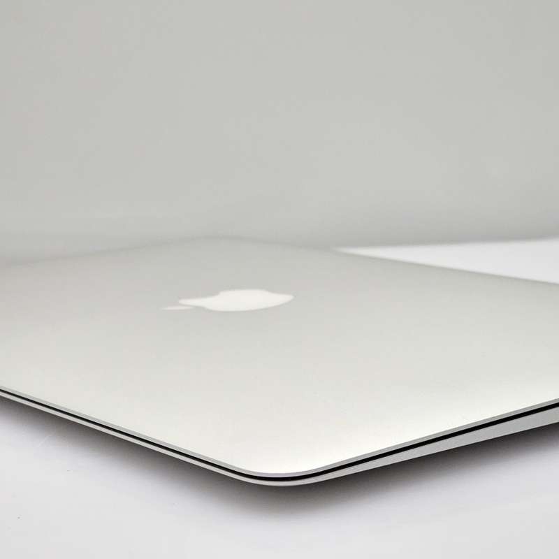 MacBook Air 13-Inch Core i5 1.8GHz (2017) 8GB RAM 128GB SSD Silver (3 Month Warranty)