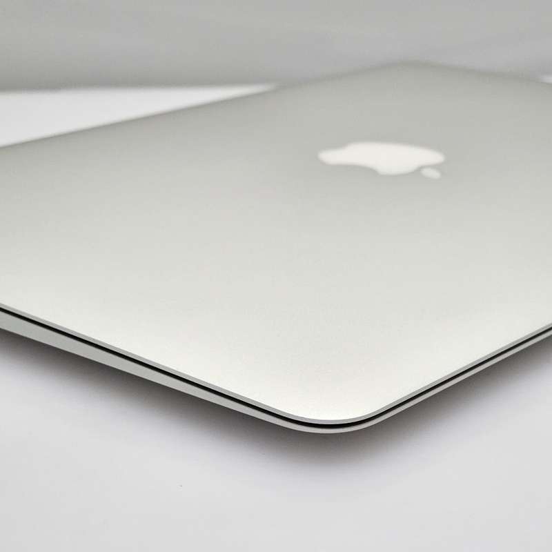 MacBook Air 13-Inch Core i5 1.8GHz (2017) 8GB RAM 128GB SSD Silver (3 Month Warranty)