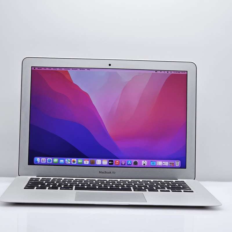 MacBook Air 13-Inch Core i5 1.8GHz (2017) 8GB RAM 128GB SSD Silver (3 Month Warranty)