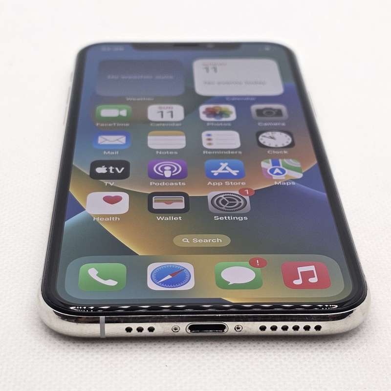 iPhone XS 64GB Silver (3 Month Warranty)