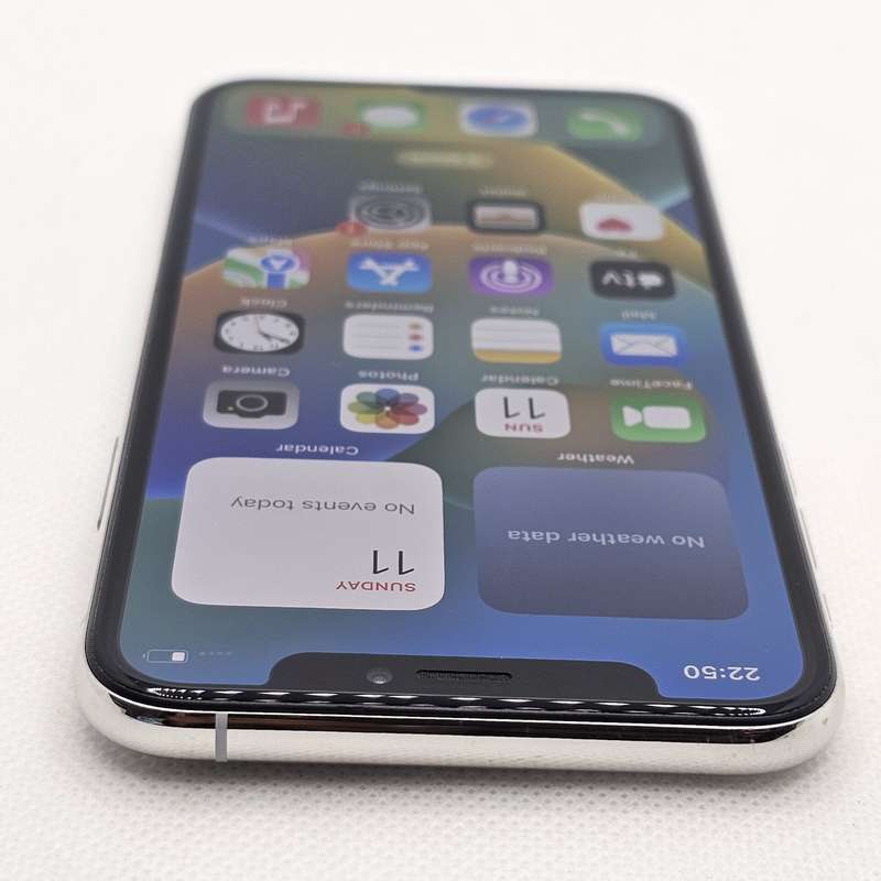 iPhone XS 64GB Silver (3 Month Warranty)