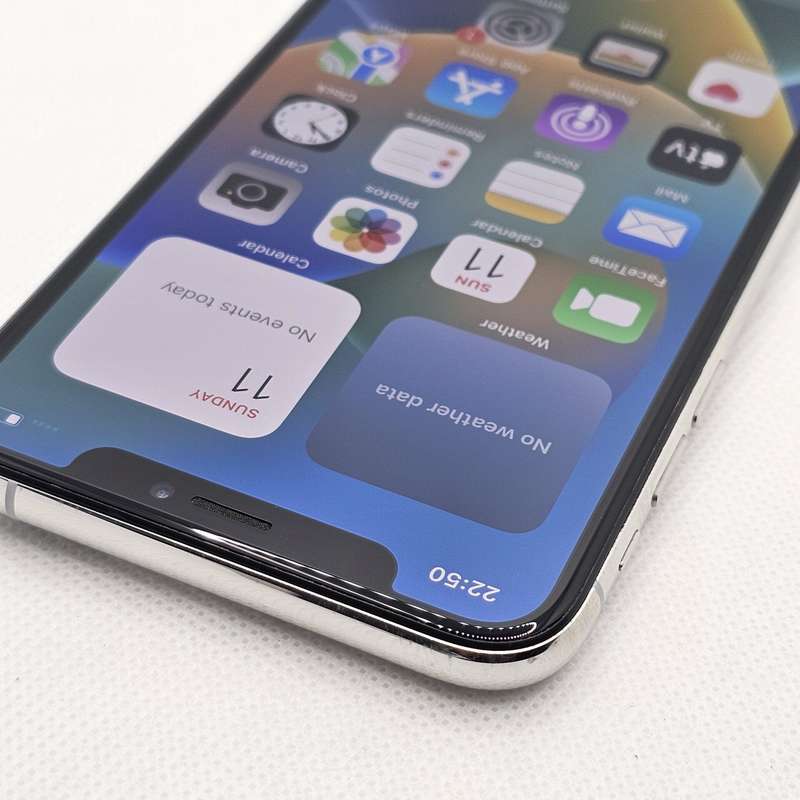 iPhone XS 64GB Silver (3 Month Warranty)