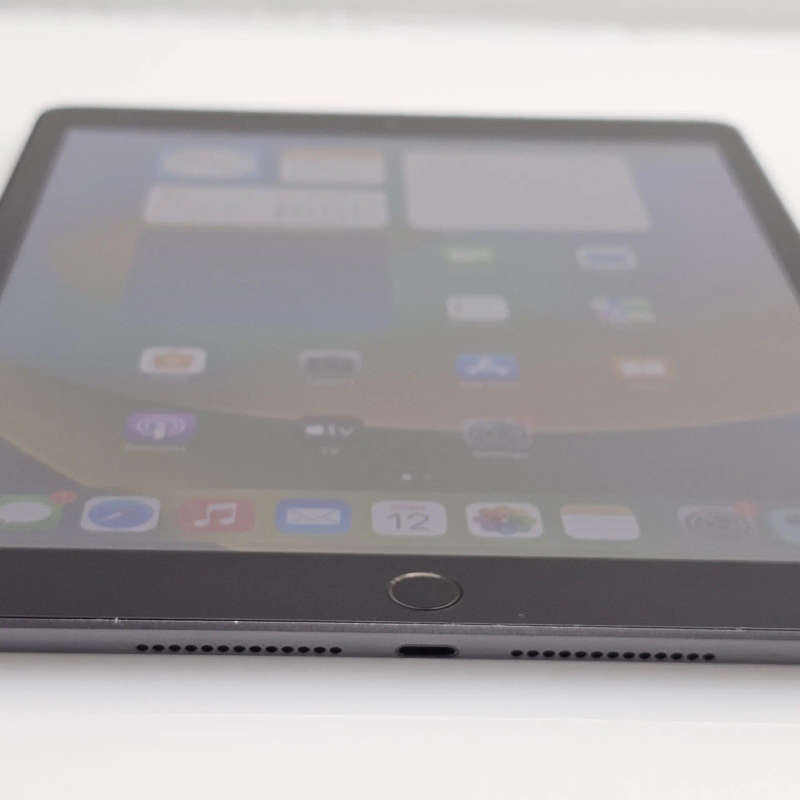 iPad 10.2 9th Gen (WiFi Only) 64GB No Touch ID Space Grey (3 Month Warranty)