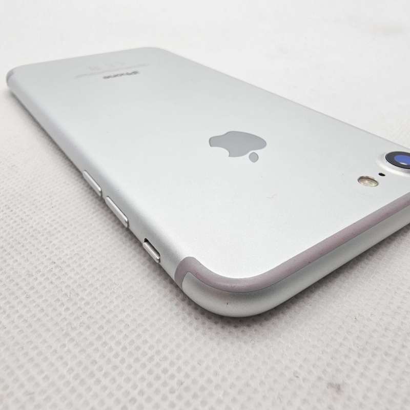 iPhone 7 32GB Silver