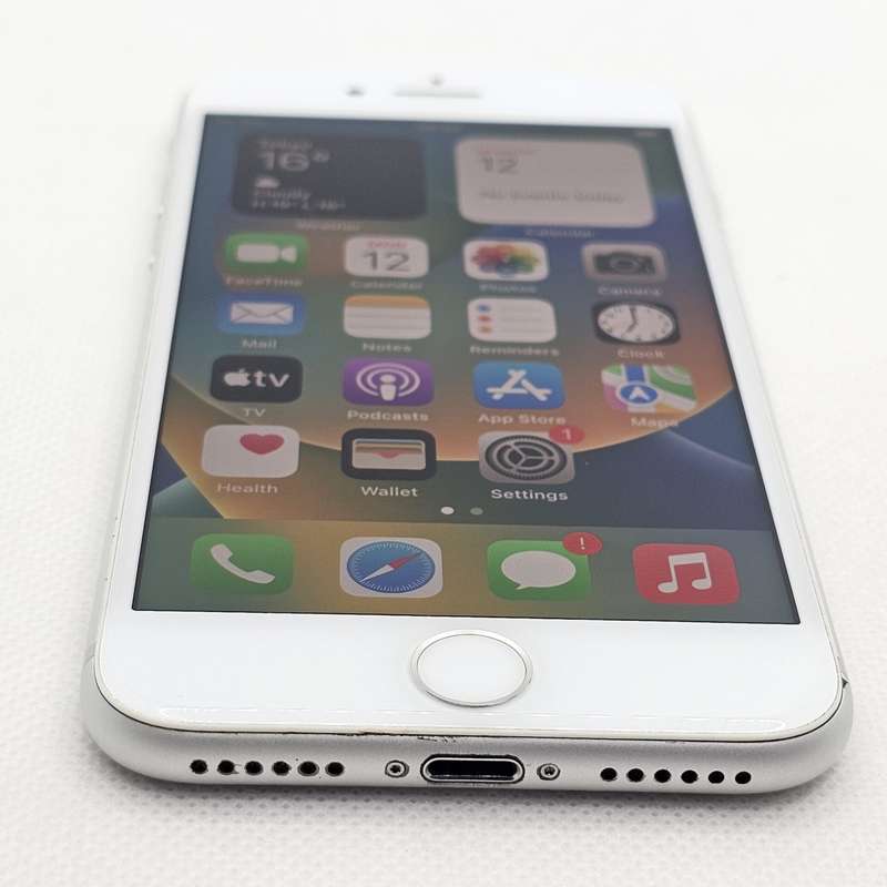 iPhone 8 64GB Silver