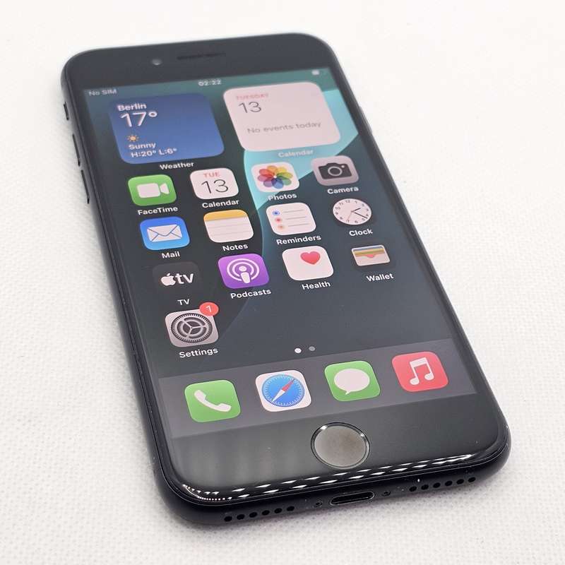 iPhone SE 2020 64GB Black (3 Month Warranty)