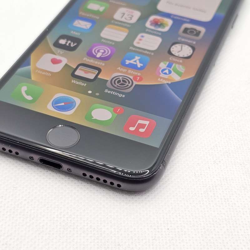 iPhone 8 64GB Space Gray