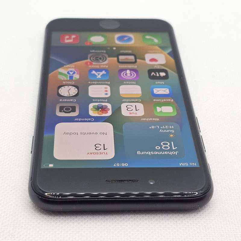 iPhone 8 64GB Space Gray