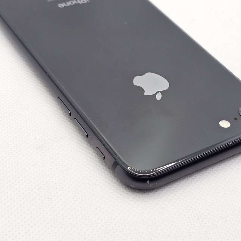 iPhone 8 64GB Space Gray
