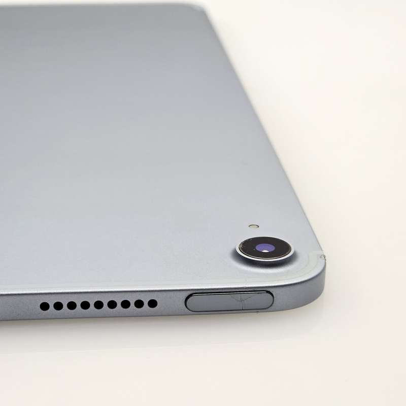 iPad Air 4th Gen (Wifi/Cellular) 256GB No Touch ID And Chipped Power Button Blue