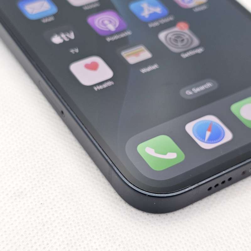 iPhone 14 Plus 256GB Midnight (12 Month Warranty) + Screen Protector Bundle Value: R200